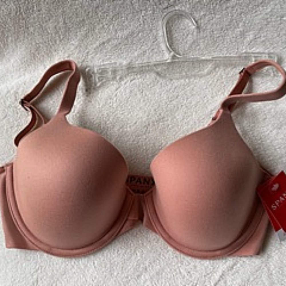 NEW Spanx Full Coverage Bra with wire: 32D